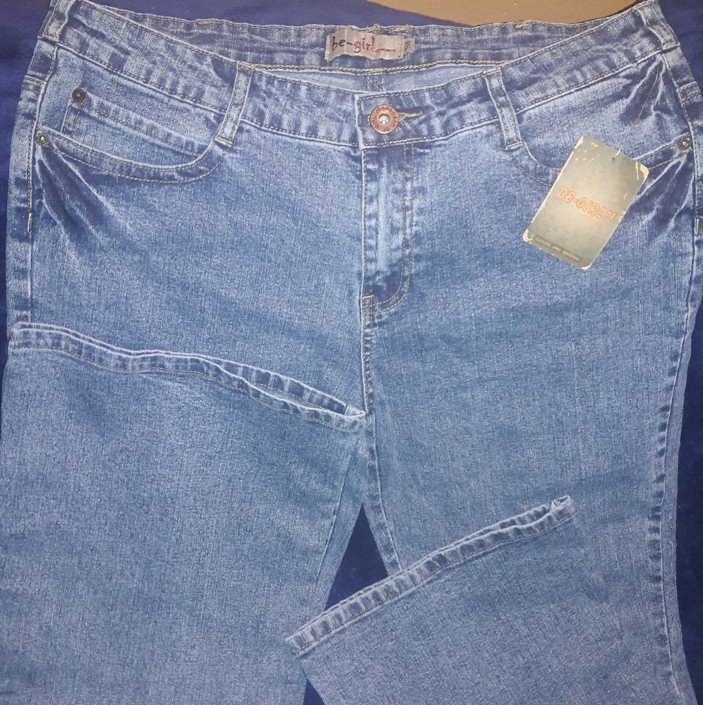 New ladies Jeans